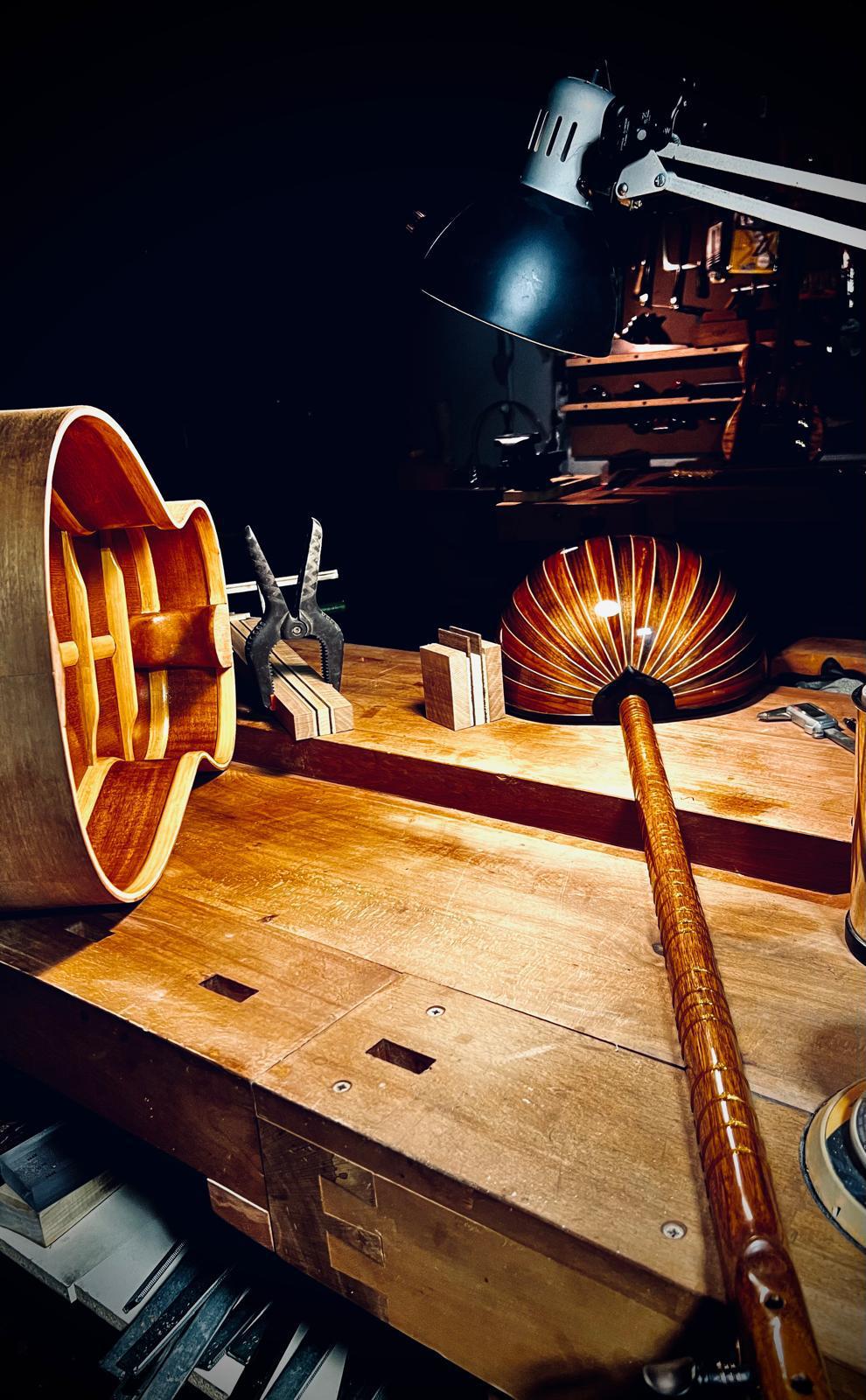 El Yapımı Gitarlar